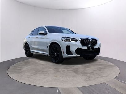 Used 2022 BMW X4 xDrive30i w/ M Sport Package 2