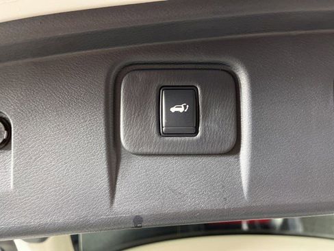 Used 2024 Nissan Murano Platinum w/ Cargo Package FWD image 46
