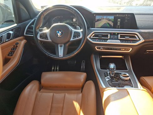 Used 2022 BMW X5 sDrive40i w/ M Sport Package image 21