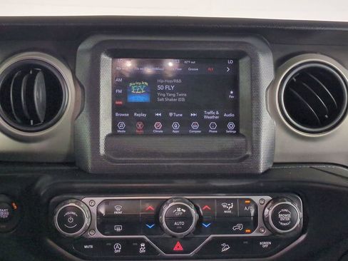 Used 2019 Jeep Wrangler Unlimited Sport S AWD/4WD image 21