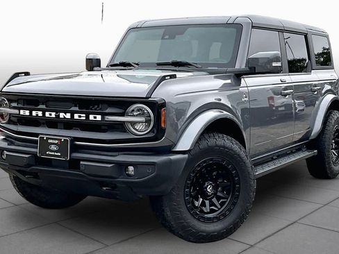 Used 2023 Ford Bronco Outer Banks AWD/4WD image 35