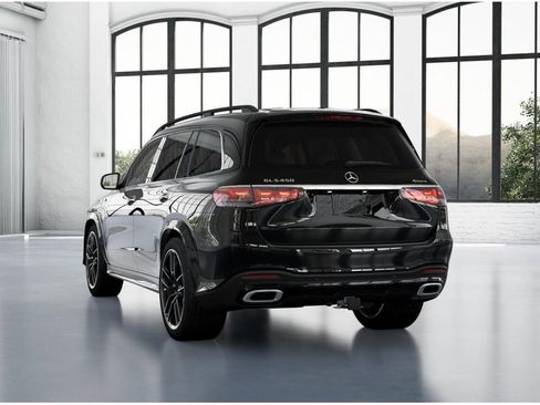 New 2026 Mercedes-Benz GLS 450 4MATIC image 27