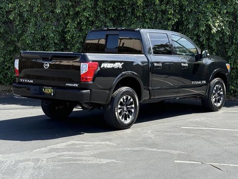 Used 2019 Nissan Titan PRO-4X AWD/4WD image 8