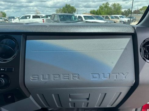 Used 2015 Ford F250 XL w/ Power Equipment Group image 20