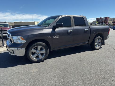 Used 2016 RAM 1500 Big Horn AWD/4WD image 3