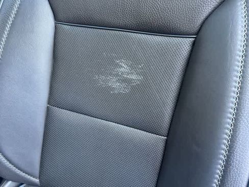 Used 2021 GMC Yukon XL Denali w/ Denali Premium Package image 6