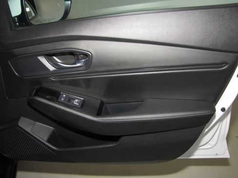 Used 2024 Honda Accord Touring image 21