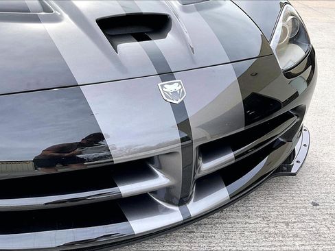 Used 2010 Dodge Viper SRT-10 w/ Aero Group image 28