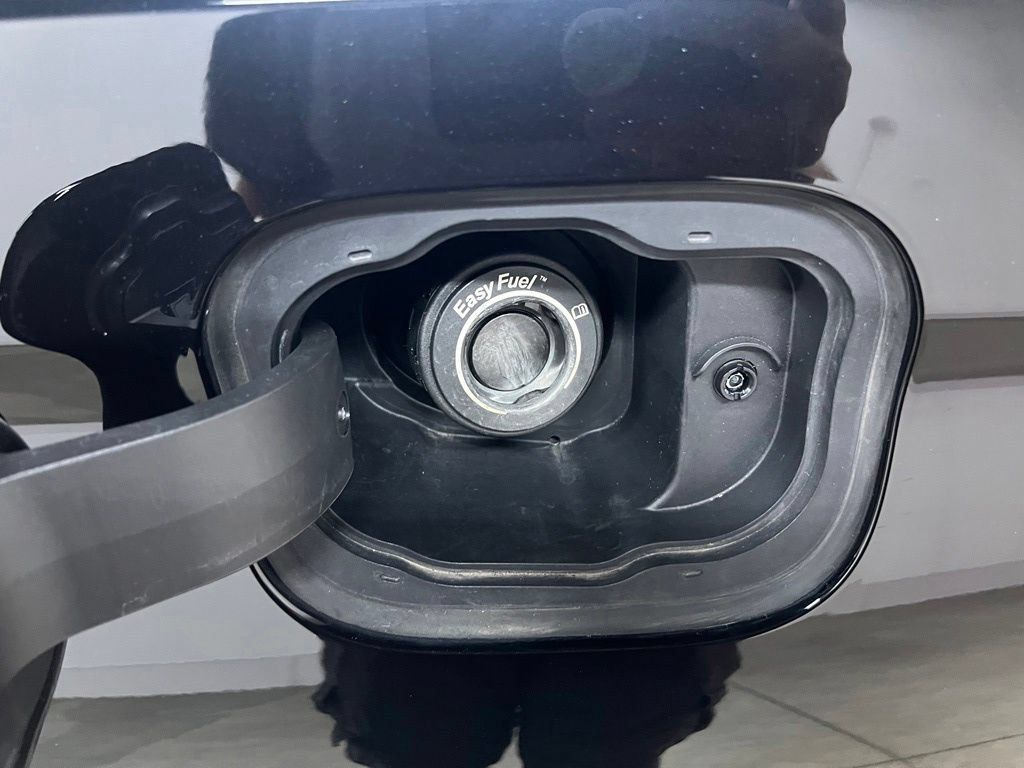 Used 2023 Lincoln Aviator AWD image 37