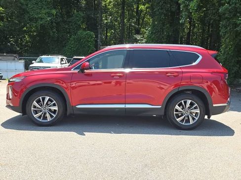 Used 2019 Hyundai Santa Fe SEL FWD image 2