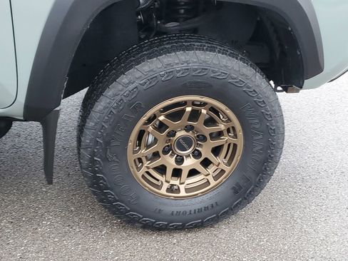 Used 2023 Toyota Tacoma 4x4 Double Cab w/ Trail Edition image 6