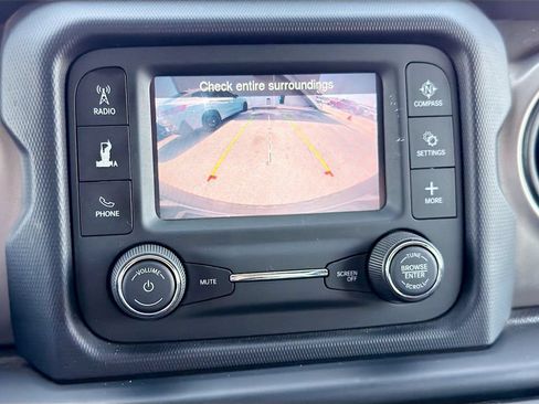Used 2020 Jeep Wrangler Unlimited Sport AWD/4WD image 30
