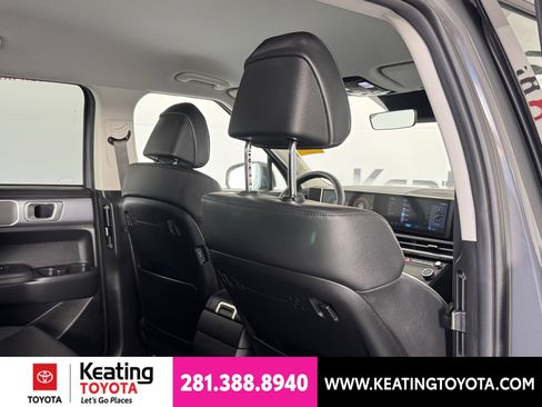 Used 2026 Hyundai Santa Fe SEL FWD image 19