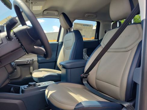 New 2026 Ford Maverick Lariat AWD/4WD image 16