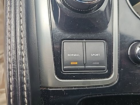 Used 2016 Nissan Maxima Platinum FWD image 24