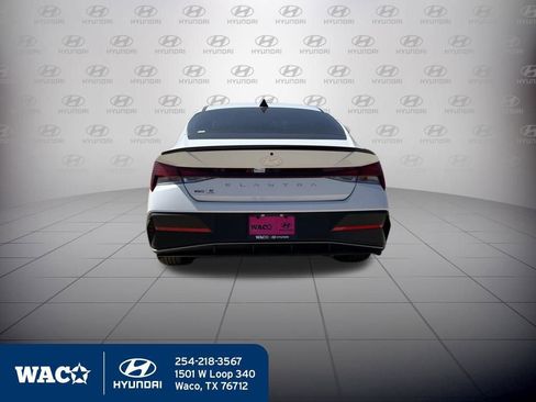 Used 2025 Hyundai Elantra Sport image 6