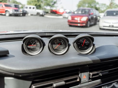 Used 2024 Nissan Z NISMO w/ Floor Mat Package image 19