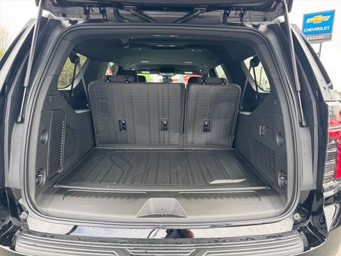New 2026 Chevrolet Suburban LS AWD/4WD image 7