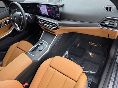 Used 2023 BMW 330i Sedan w/ Driving Assistance Package image 30