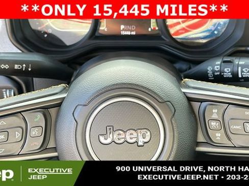 Used 2024 Jeep Wrangler Sport S image 10