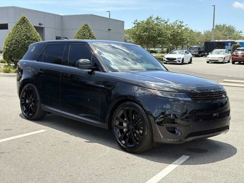 New 2026 Land Rover Range Rover Sport SE AWD/4WD image 7