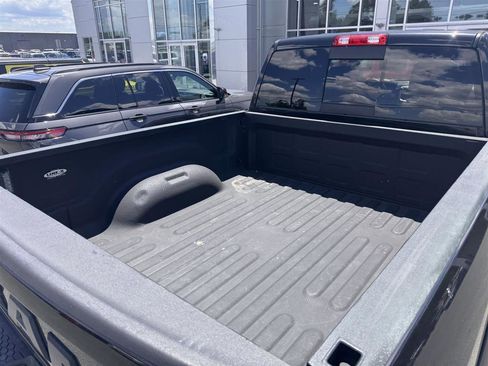 Used 2018 RAM 2500 Power Wagon w/ Leather & Luxury Group AWD/4WD image 4