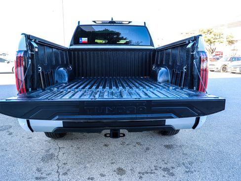 Used 2025 Toyota Tundra Limited image 12