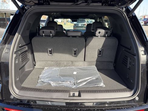 New 2026 Chevrolet Traverse High Country image 30