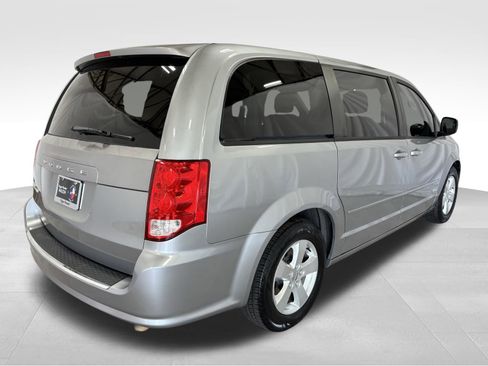Used 2013 Dodge Grand Caravan SE image 6