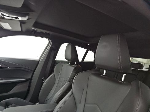 Used 2025 BMW X2 xDrive28i image 14