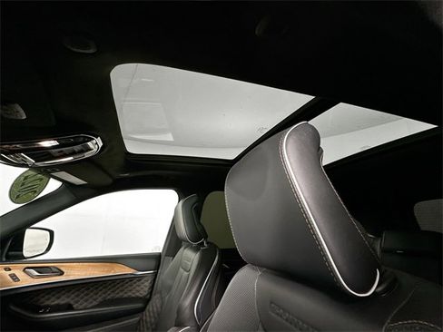 Used 2022 Jeep Grand Cherokee Summit image 21