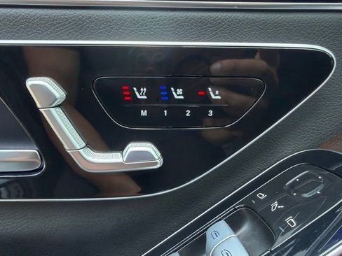 Used 2023 Mercedes-Benz S 500 4MATIC image 13
