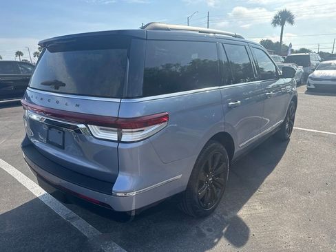 Certified 2024 Lincoln Navigator Black Label AWD/4WD image 4