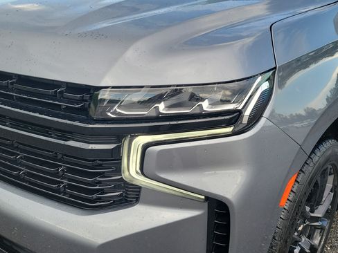 Used 2022 Chevrolet Tahoe RST w/ Luxury Package AWD/4WD image 9