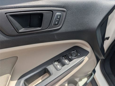 Used 2018 Ford EcoSport S image 22