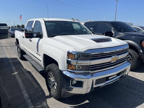 Used 2019 Chevrolet Silverado 2500 LTZ w/ Duramax Plus Package AWD/4WD image 14