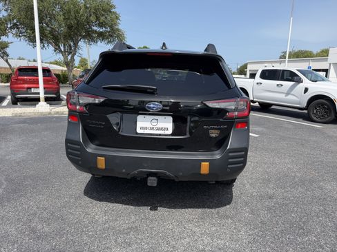 Used 2025 Subaru Outback Wilderness AWD/4WD image 4