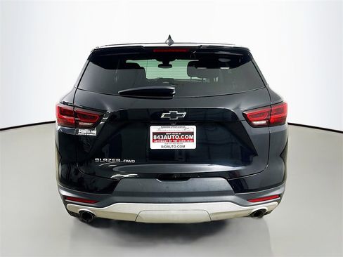 Used 2023 Chevrolet Blazer LT image 6