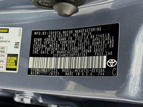 Used 2024 Toyota Corolla SE image 31