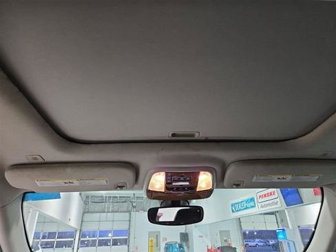 Used 2017 Dodge Durango GT w/ Premium Group image 11