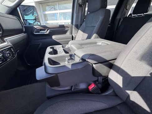 Used 2025 Chevrolet Silverado 2500 LT w/ Convenience Package AWD/4WD image 22