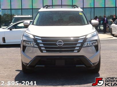 Used 2025 Nissan Rogue Platinum w/ Platinum Premium Package