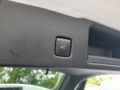 Used 2023 Ford Escape Active image 25