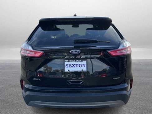 Used 2024 Ford Edge SEL image 9