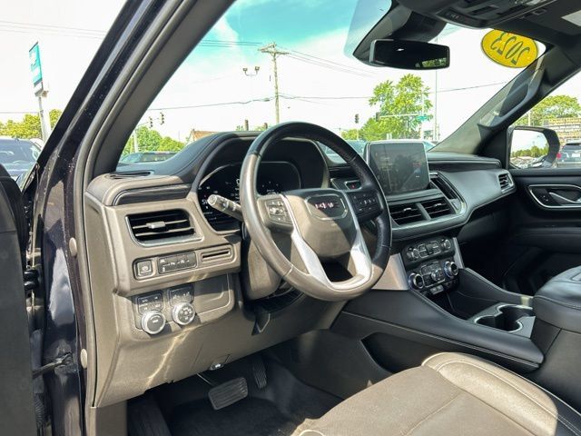 Used 2023 GMC Yukon SLT AWD/4WD image 29