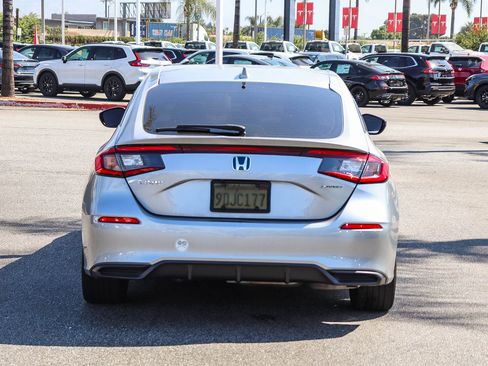 Used 2024 Honda Civic Sport image 12