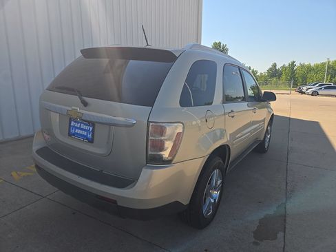 Used 2009 Chevrolet Equinox LT w/ LT Preferred Equipment Group FWD image 6