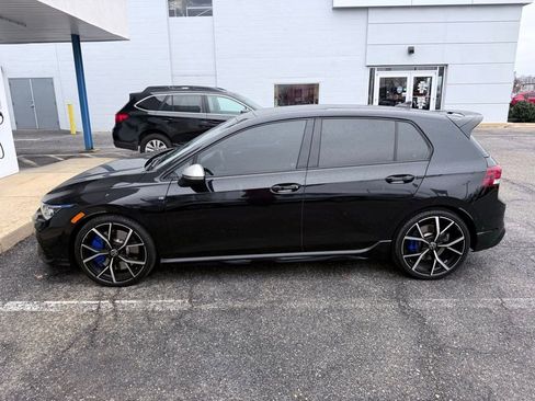 Used 2024 Volkswagen Golf R image 4
