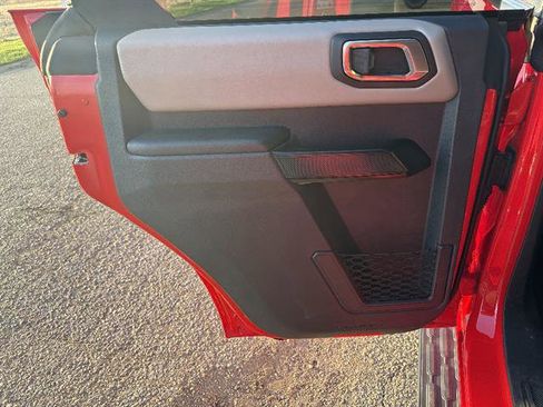 Used 2024 Ford Bronco Wildtrak AWD/4WD image 19