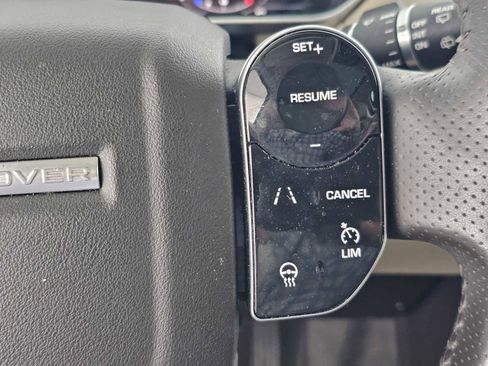 Used 2020 Land Rover Range Rover Sport HSE image 28